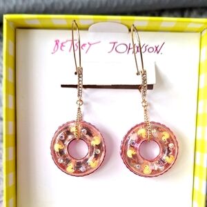 Betsey Johnson Pool Floaty Earrings NWT/NIB